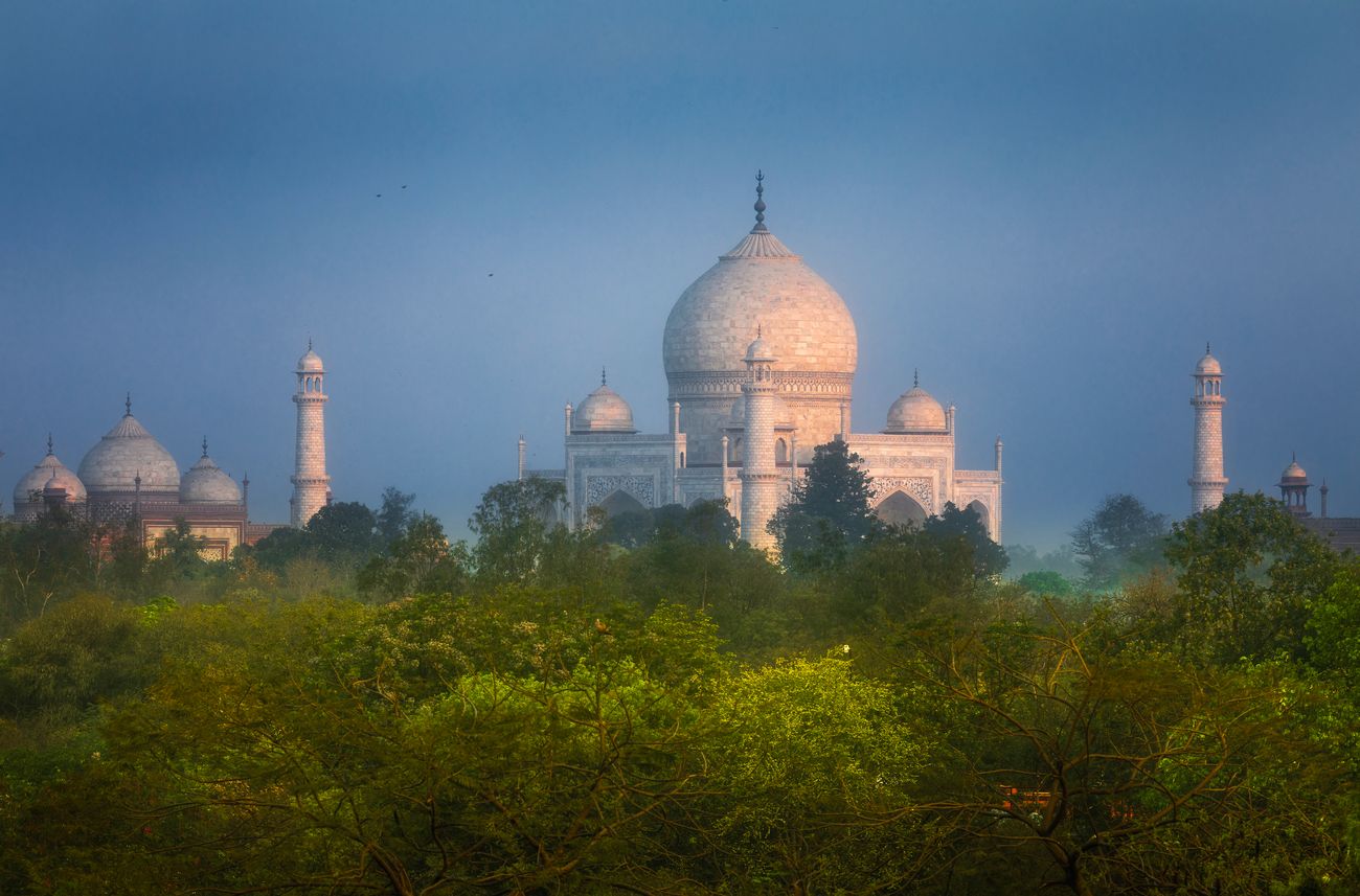 Taj-Mahal-abgebildet-von-Red-Fort-Agra