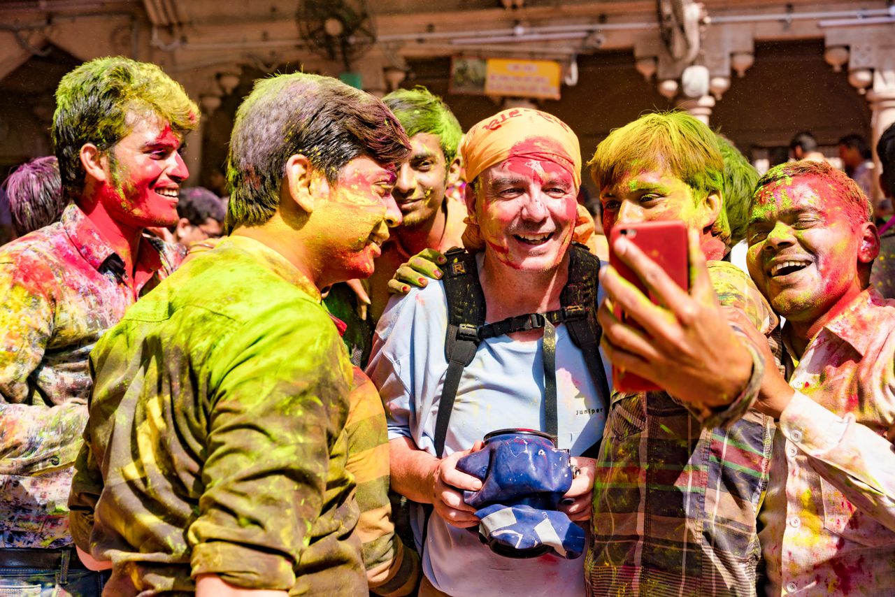 Selfies während des Holi-Festes